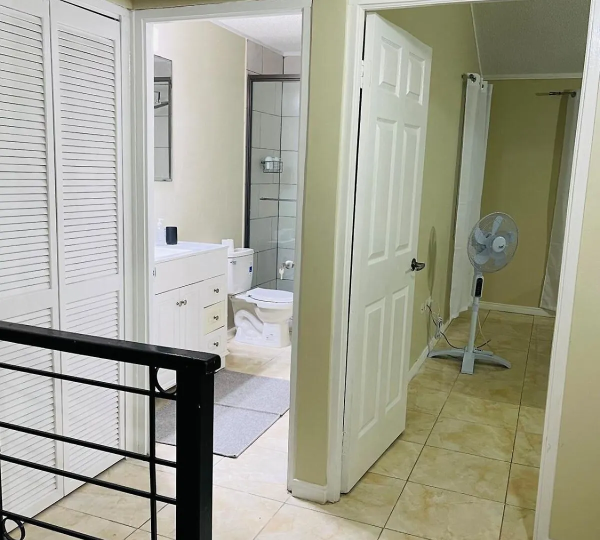 Country Club Retreat Villa Portmore