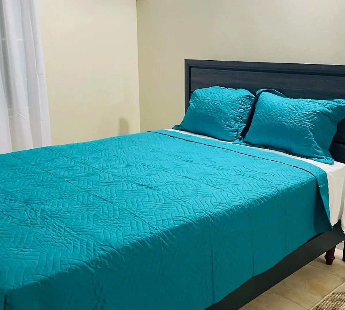 Country Club Retreat Villa Portmore Jamaica