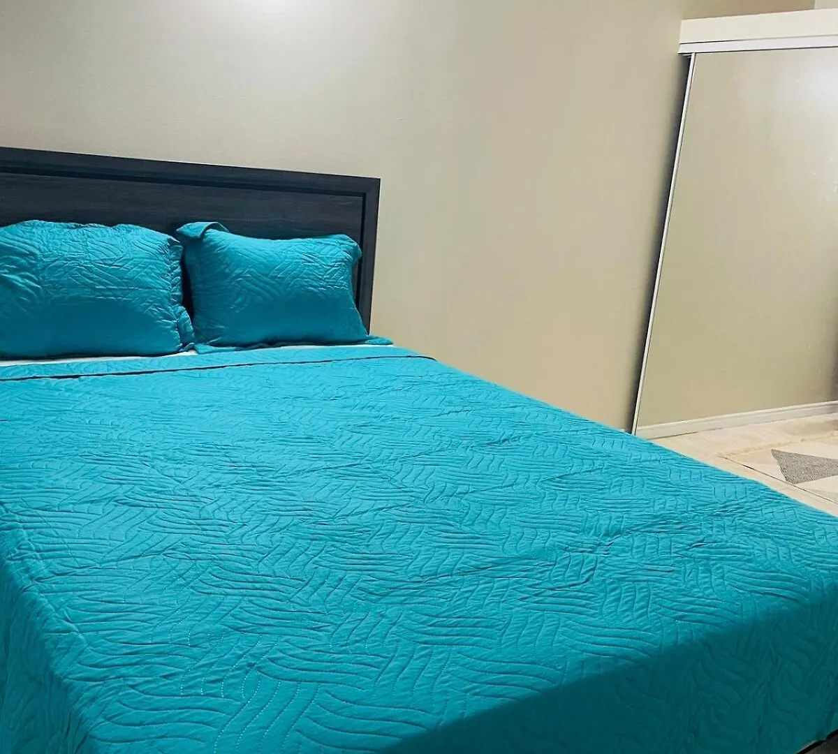 Country Club Retreat Villa Portmore Holiday home
